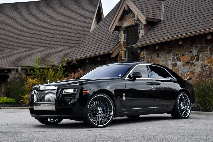  Rolls-Royce Ghost on Forgiato Wheels (Disegno) 2018 года  (фото 1 из 7)